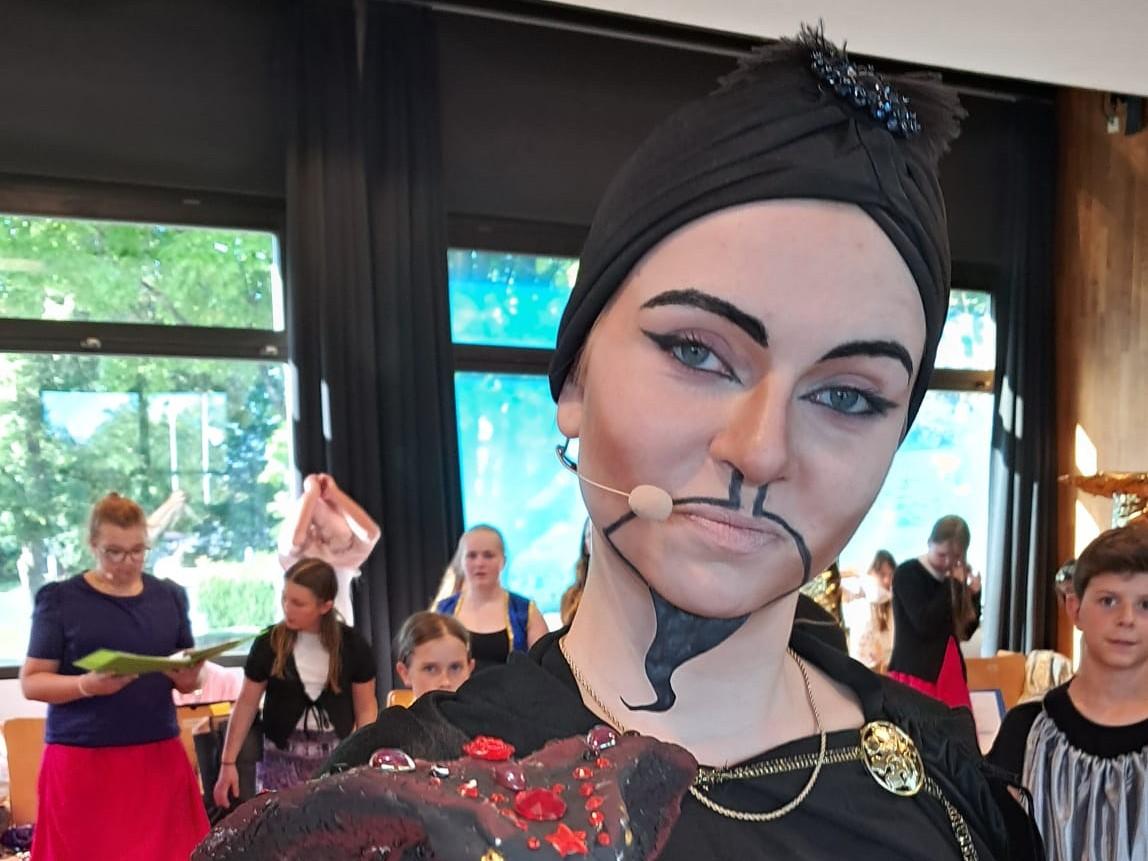 signal-2026-02-13-230106_003