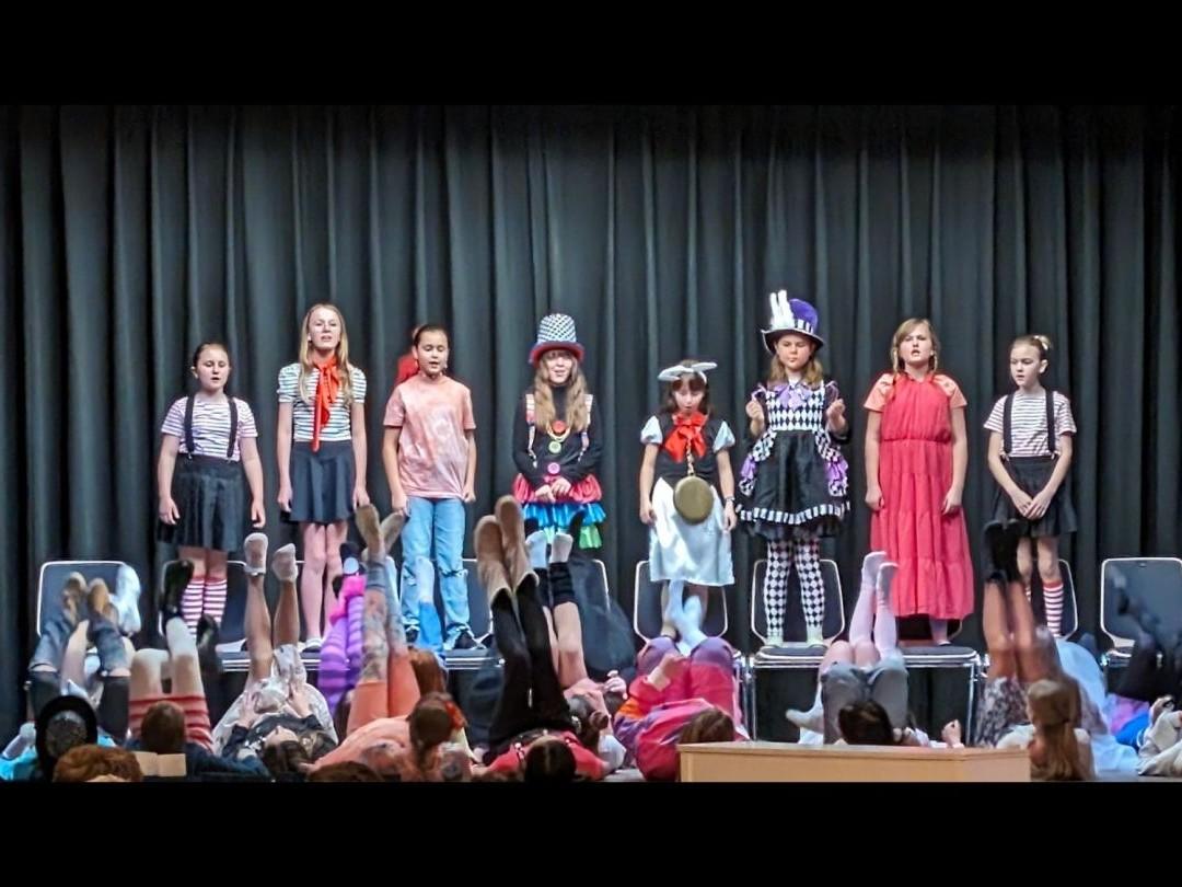 signal-2026-02-13-230106_032